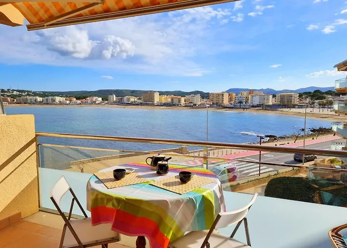Comodo A 50m De La Playa - Hisp-236-140 Apartament Torroella de Montgrí